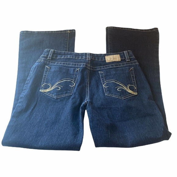 Grane Boot Jr blue jean Size 9 Short Dark Wash Embroidery - Picture 6 of 12